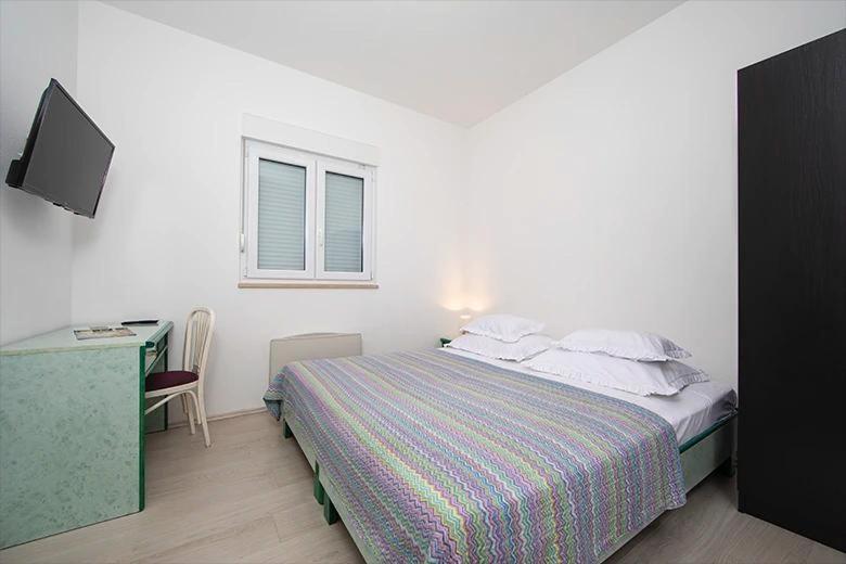 Apartments Irena Tucepi Exterior photo